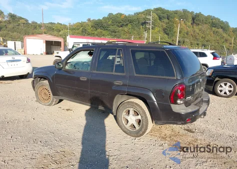 2006 Chevrolet Trailblazer Ls из США, поврежденный, VIN 1GNDS13S262312565